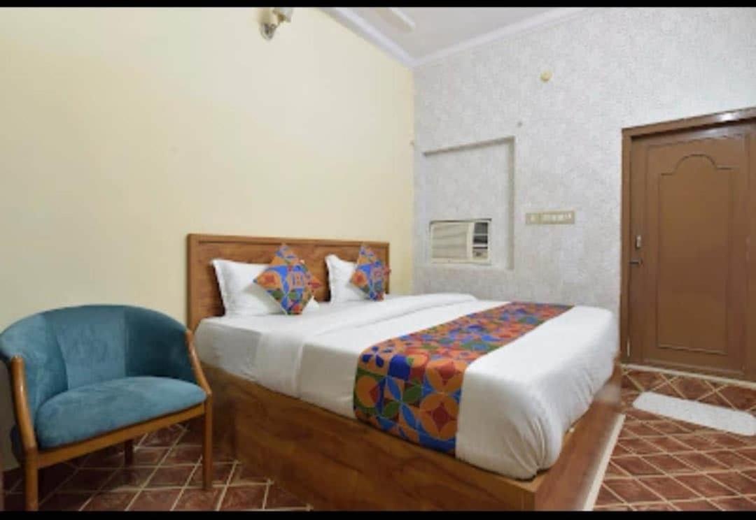 OYO 79261 Hotel Kuhu Palace Džajpur Exteriér fotografie